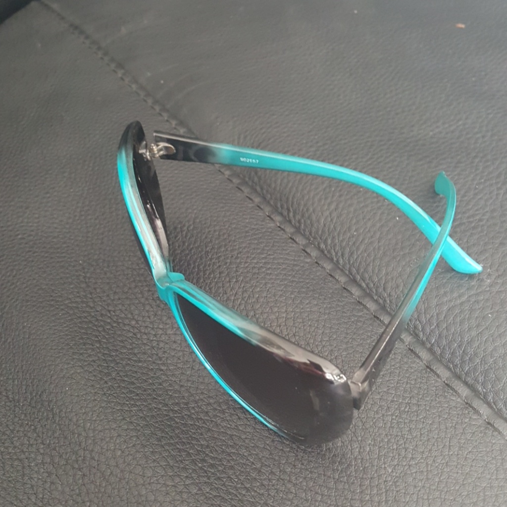 Sunglasses. Assorted.